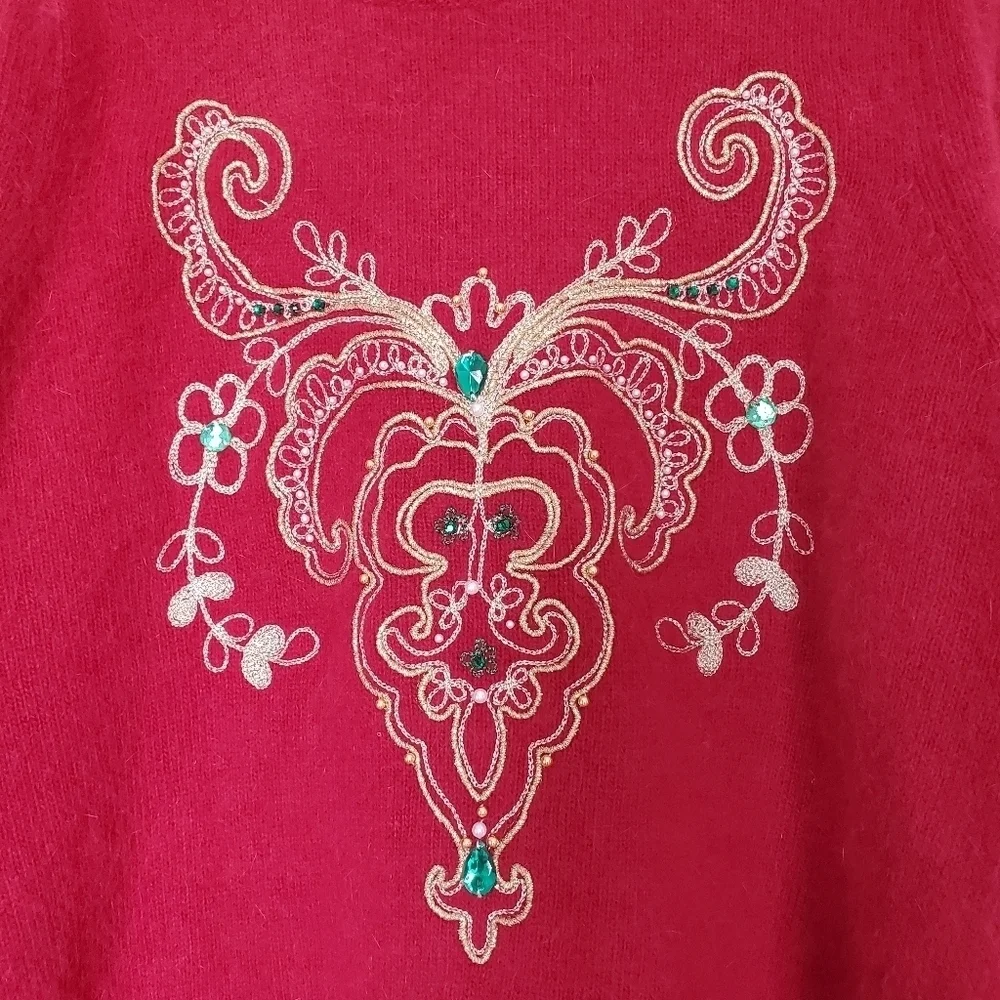 Vintage Kenji RN# 75343 Reindeer Holiday Sequin Embroidered Angora Wool Sweater